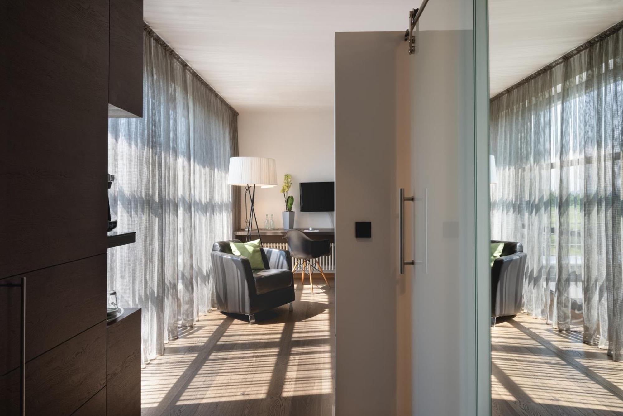 Golfhotel Gut Neuenhof Frondenberg Luaran gambar